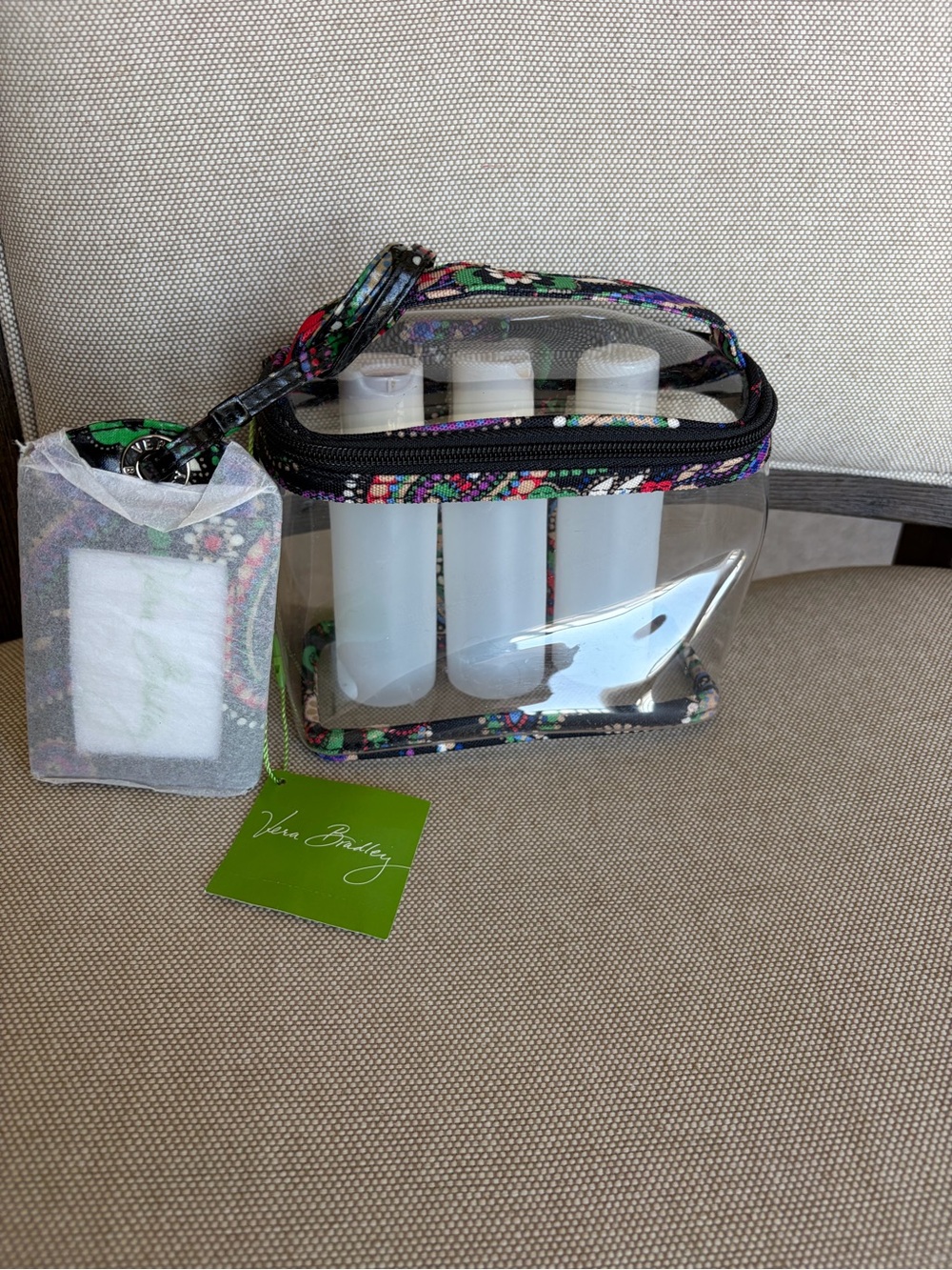 Vera Bradley Travel toiletries bag and Luggage Tag Floral Trim Black Pink Green